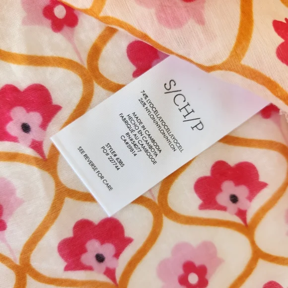 Cabi Bungalow Top Spring 2023 Floral Print Pink Cute Pretty Sleeveless Small - Picture 10 of 13